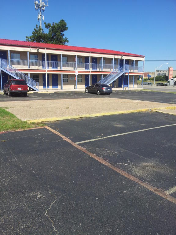 Deluxe Inn Austin Eksteriør bilde